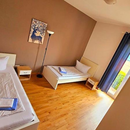 Apartment Number 3 Oberschleißheim Esterno foto